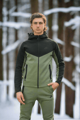 Nike Sportswear Tech Fleece - Green and BlackTrendyWearTrendyWearNike Sportswear Tech Fleece - Green and Black